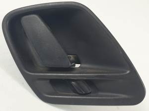 MANETA INTERIOR DELANTERA DERECHA 5FX72TRM JEEP GR.CHEROKEE (WJ/WG) Autodesguaces Alicante