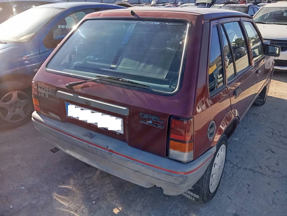PARAGOLPES TRASERO