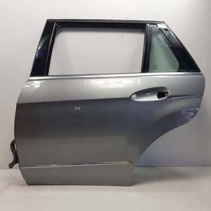 PUERTA TRASERA IZQUIERDA MERCEDES CLASE E (W212) FAMILIAR Autodesguaces Alicante