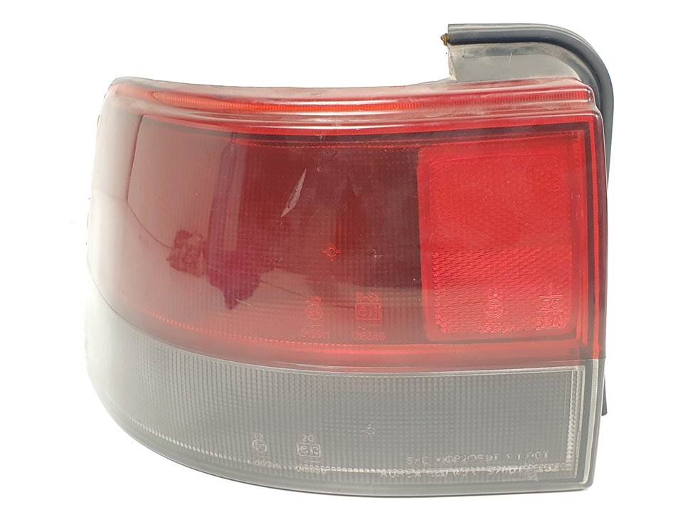 PILOTO TRASERO IZQUIERDO - 92401232 - HYUNDAI - S-COUPE (SL)