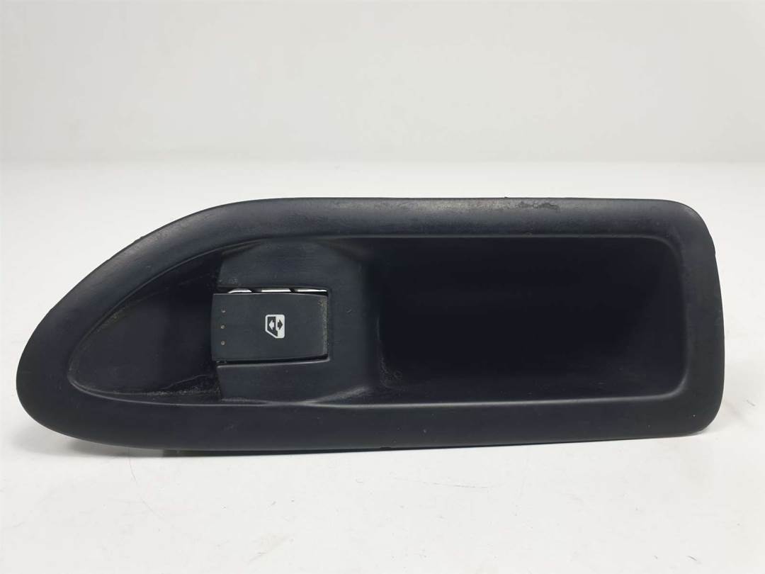 MANDO ELEVALUNAS TRASERO IZQUIERDO - 8200016013 - RENAULT - LAGUNA II GRANDTOUR (KG0)