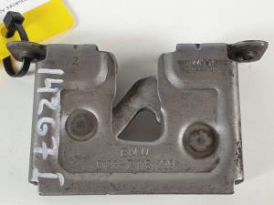 CERRADURA CAPOT 51237115229 BMW SERIE 5 BERLINA (E60) Autodesguaces Alicante