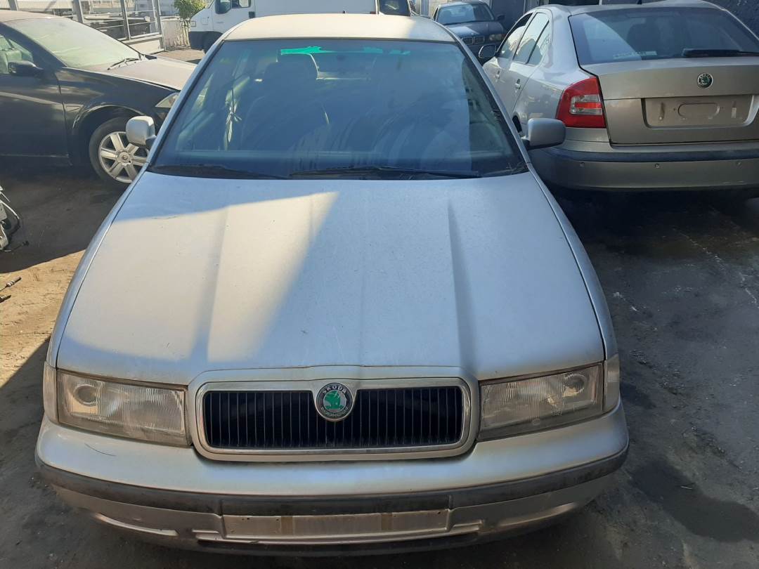 SKODA OCTAVIA BERLINA (1U2) (1998 - 2000)