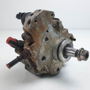 BOMBA INYECCION 331004A010 KIA SORENTO Autodesguaces Alicante