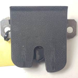 CERRADURA MALETERO / PORTON 6Q6827505B VOLKSWAGEN POLO (9N1) Autodesguaces Alicante