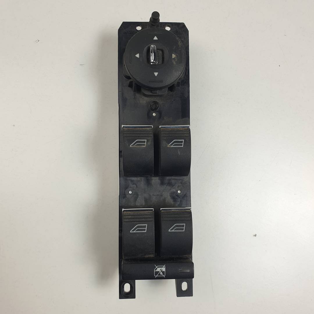 MANDO ELEVALUNAS DELANTERO IZQUIERDO - AM5T14A132CA - FORD - KUGA (CBS)