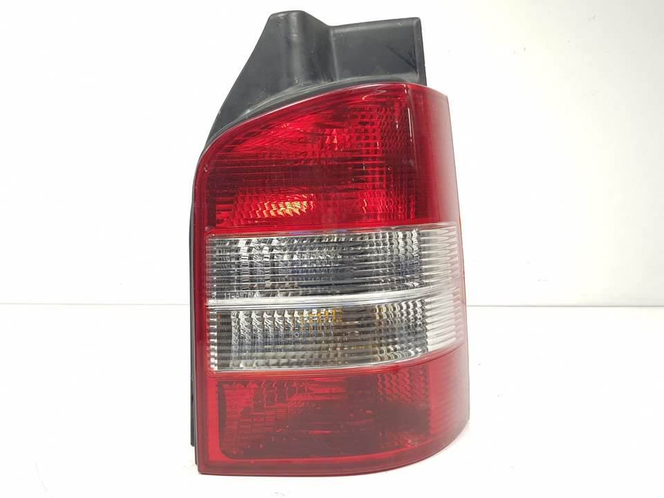 PILOTO TRASERO DERECHO - 7H0945258A - VOLKSWAGEN - T5 TRANSPORTER/FURGONETA