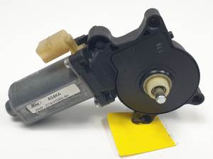 MOTOR ELEVALUNAS DELANTERO DERECHO 996367100 FORD TRANSIT CONNECT (TC7) Autodesguaces Alicante