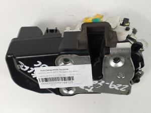 CERRADURA PUERTA TRASERA IZQUIERDA CHRYSLER 300 C Autodesguaces Alicante