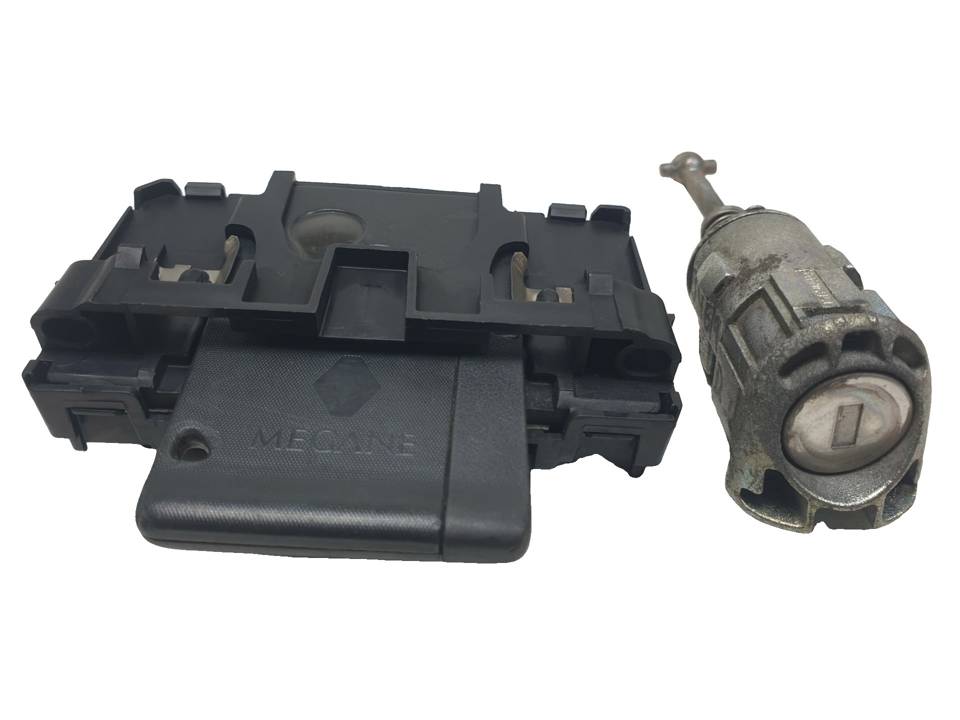 ANTIRROBO 8200125077 RENAULT MEGANE II CLASSIC BERLINA Autodesguaces Alicante