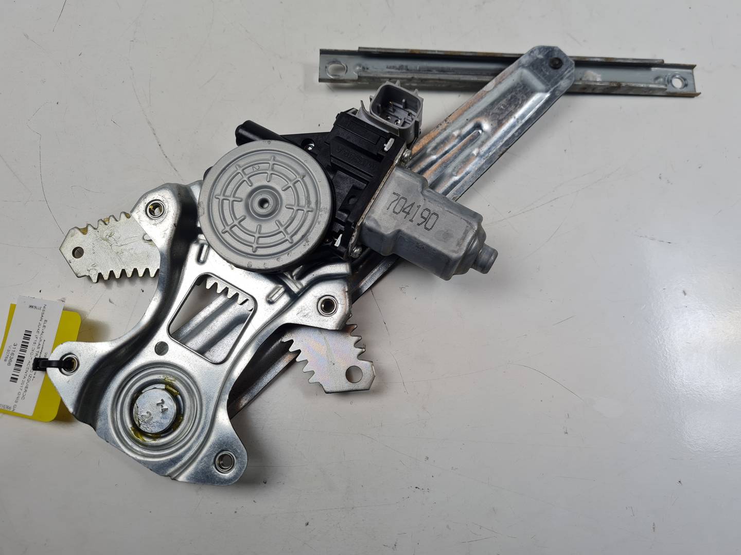 ELEVALUNAS TRASERO IZQUIERDO - 82730CV01C - NISSAN - JUKE (F15)