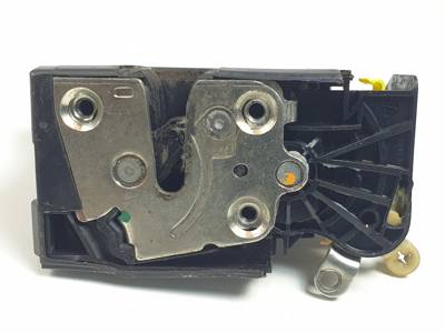 CERRADURA PUERTA DELANTERA IZQUIERDA 805039362RE DACIA SANDERO Autodesguaces Alicante