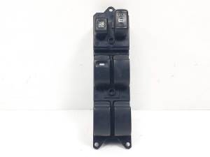 MANDO ELEVALUNAS DELANTERO IZQUIERDO 8608A060 PEUGEOT 4007 Autodesguaces Alicante