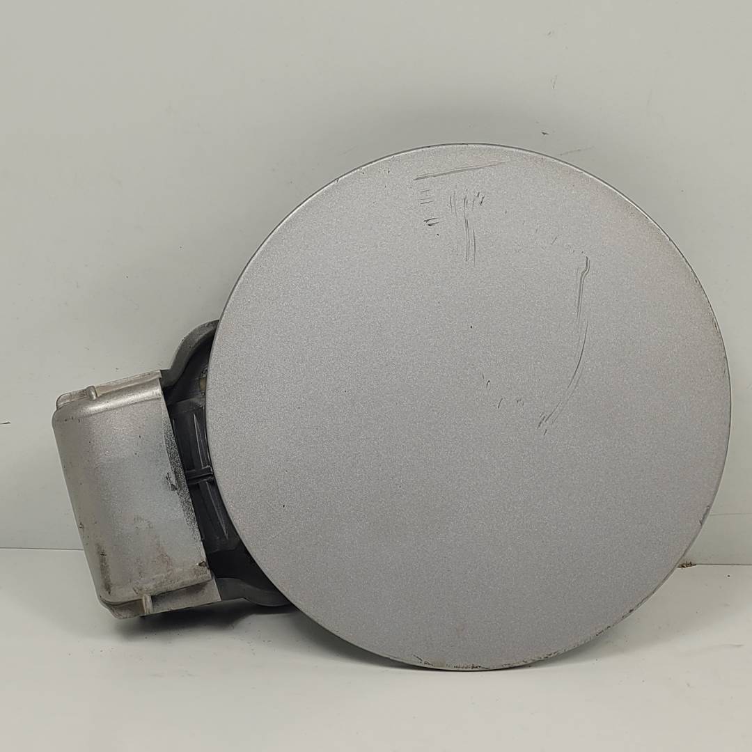 Fuel filler flap - 695102E000 - HYUNDAI - TUCSON (JM)