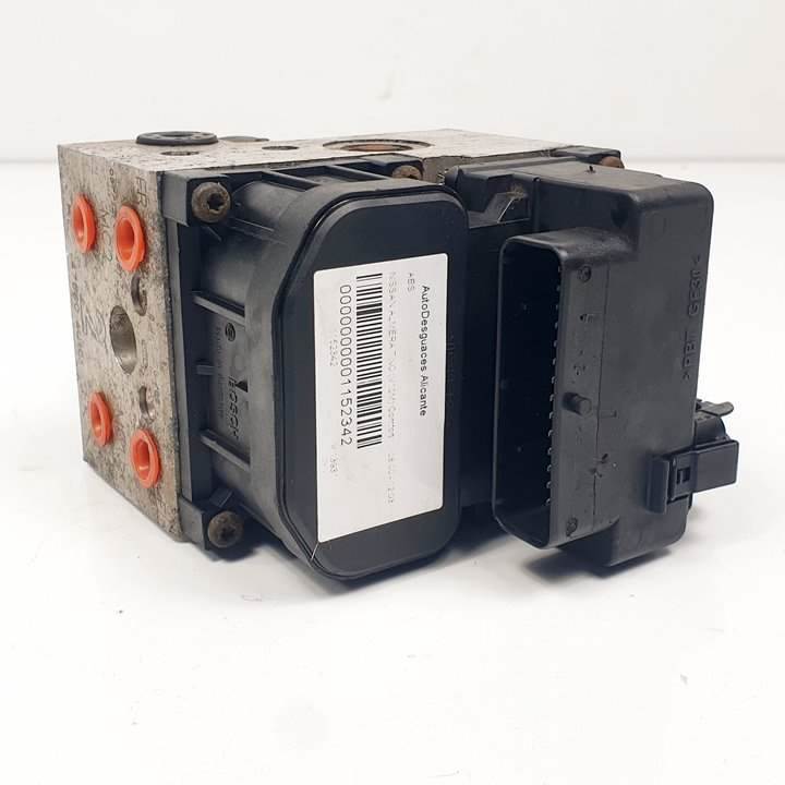 ABS - 476604U101 - NISSAN - ALMERA TINO (V10M)