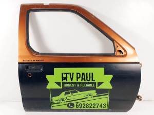 PUERTA DELANTERA DERECHA NISSAN PICK-UP (D22) Autodesguaces Alicante