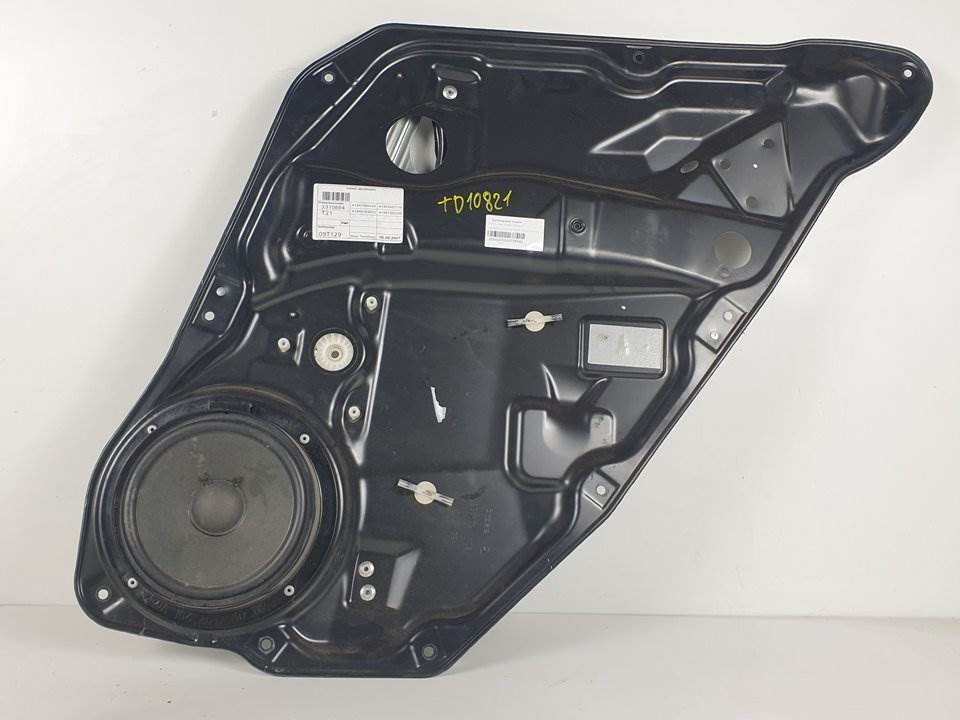 Lève-vitre arrière droit - A1647600434 - MERCEDES - CLASE M (W164)