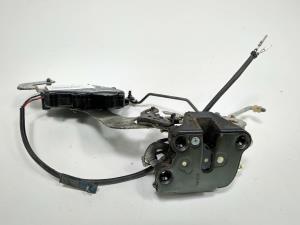 CERRADURA PUERTA TRASERA IZQUIERDA SUZUKI BALENO FAM. SY (EG) Autodesguaces Alicante