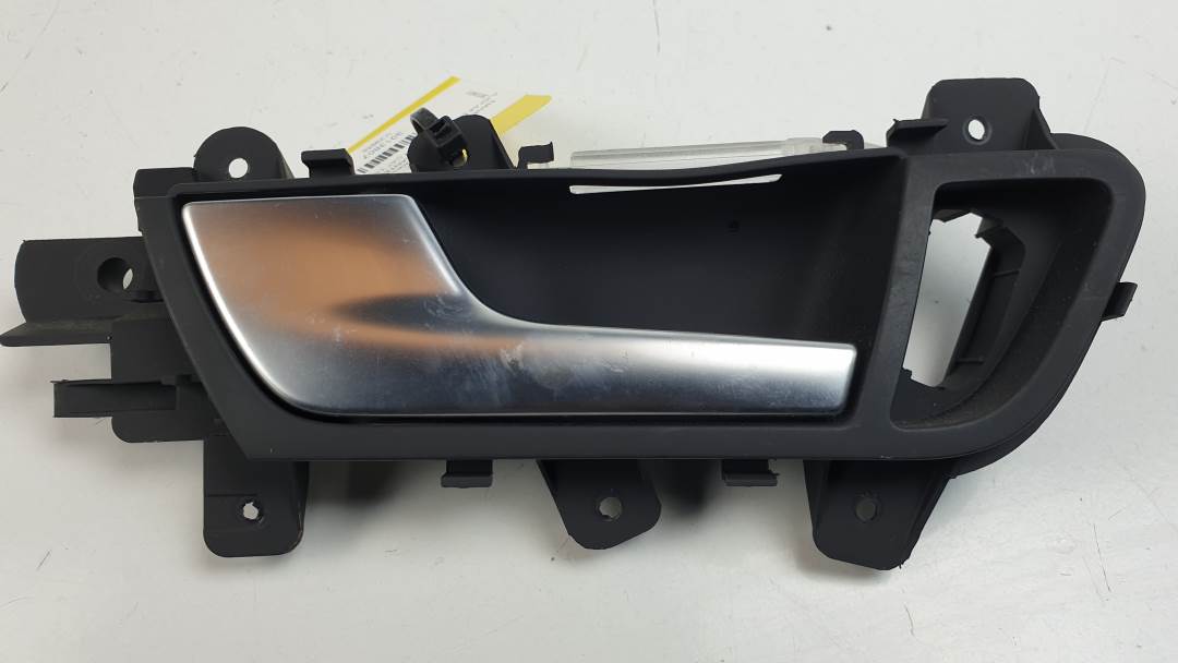 MANETA INTERIOR DELANTERA IZQUIERDA - 8K0837019 - AUDI - A4 BER. (B8)