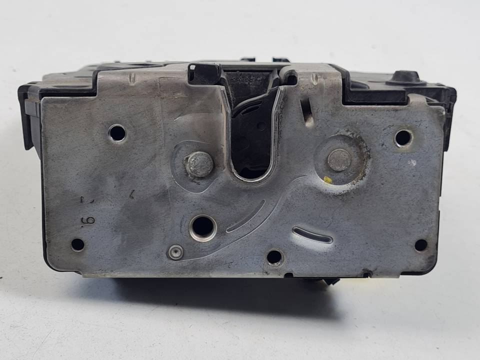 CERRADURA PUERTA TRASERA IZQUIERDA 55702902 OPEL CORSA D Autodesguaces Alicante
