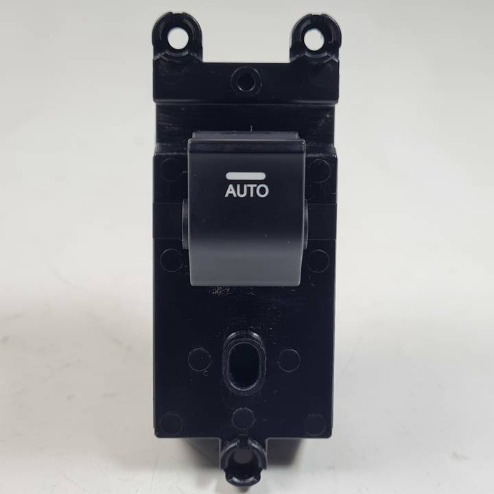 MANDO ELEVALUNAS TRASERO DERECHO 935803Z050 HYUNDAI I40 Autodesguaces Alicante