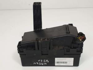 CAJA RELES / FUSIBLES 63564005 NISSAN NAVARA PICK-UP (D40M) Autodesguaces Alicante
