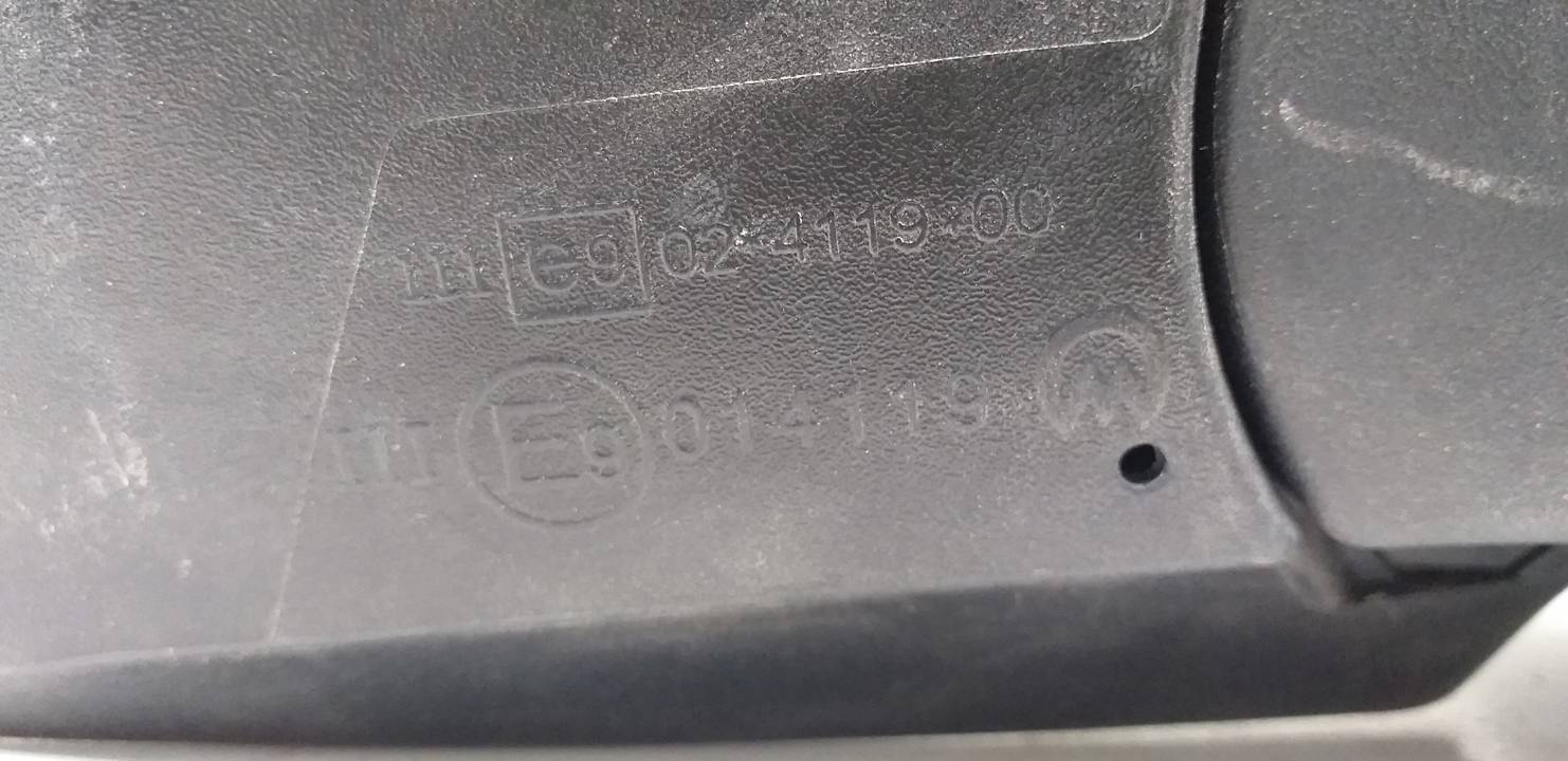 RETROVISOR DERECHO