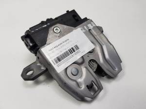 CERRADURA MALETERO / PORTON 8V41S442A66AF FORD KUGA (CBV) Autodesguaces Alicante