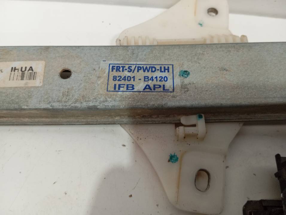 ELEVALUNAS DELANTERO IZQUIERDO