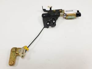 CERRADURA MALETERO / PORTON 9579033000 KIA OPIRUS Autodesguaces Alicante