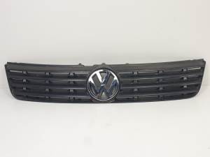 REJILLA DELANTERA 3B0853653C VOLKSWAGEN PASSAT BERLINA (3B2) Autodesguaces Alicante