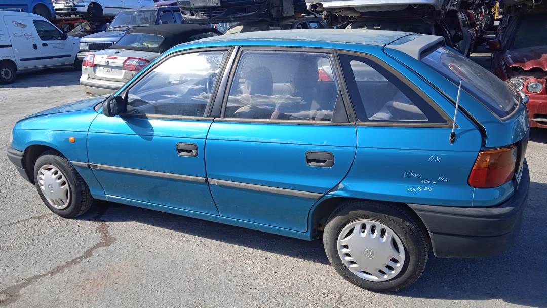 OPEL ASTRA F BERLINA (1991 - 1998)