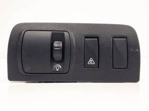 MANDO MULTIFUNCION 648450001R RENAULT MEGANE III BERLINA 5P Autodesguaces Alicante