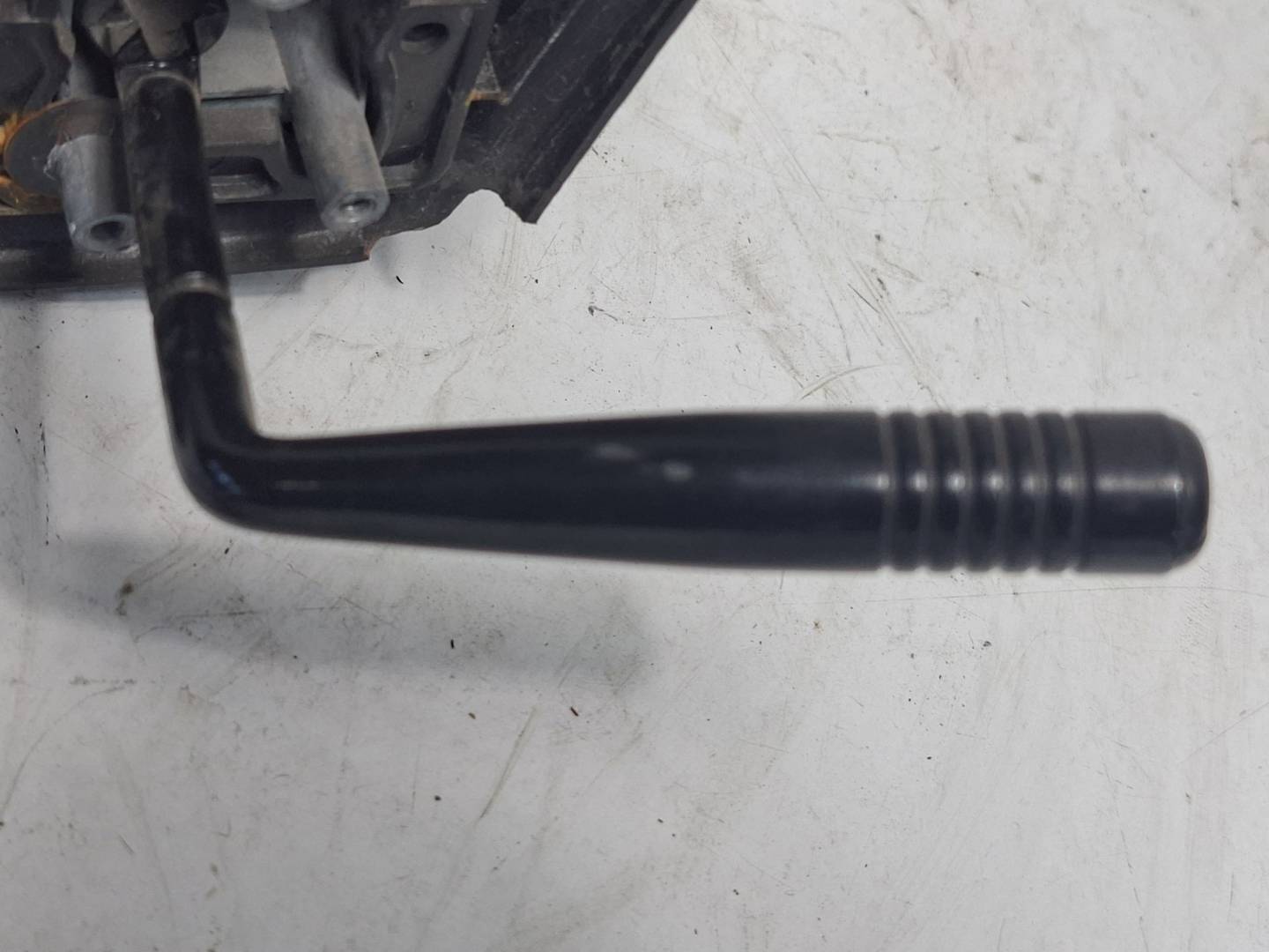 Foto 4 de Retrovisor Derecho Peugeot 205 Berlina (1983–1998)