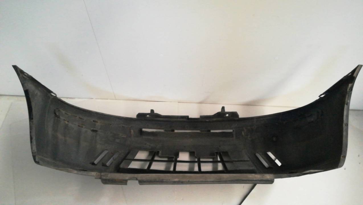 PARAGOLPES DELANTERO