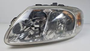 FARO IZQUIERDO 04857703ABF CHRYSLER VOYAGER (RG) Autodesguaces Alicante