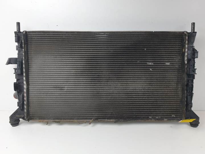 RADIADOR AGUA 3M5H8005TL FORD FOCUS BERLINA (CAP) Autodesguaces Alicante