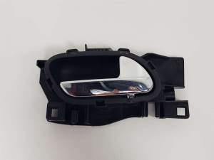 MANETA INTERIOR TRASERA DERECHA 9683446577 PEUGEOT 3008 (T84) Autodesguaces Alicante
