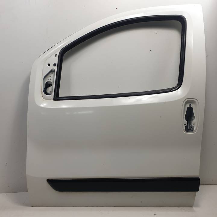 PUERTA DELANTERA IZQUIERDA CITROEN NEMO (VU) Autodesguaces Alicante