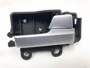 MANETA INTERIOR DELANTERA DERECHA 3M51R22600BB FORD FOCUS C-MAX (CAP) Autodesguaces Alicante