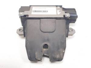 CERRADURA MALETERO / PORTON 3M51R442A66CA FORD FOCUS BERLINA (CAP) Autodesguaces Alicante
