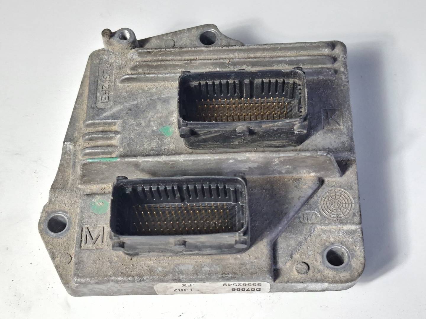 Centralita Motor UCE Opel Astra GTC (2006–2012)