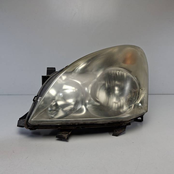 FARO IZQUIERDO TOYOTA COROLLA VERSO (R1) Autodesguaces Alicante