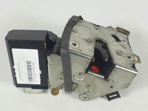 CERRADURA PUERTA TRASERA DERECHA BMW SERIE 5 BERLINA (E39) Autodesguaces Alicante