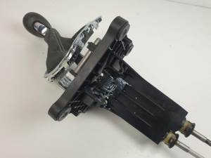 PALANCA CAMBIO 8126300201 OPEL MERIVA B Autodesguaces Alicante