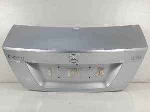 TAPA MALETERO MERCEDES CLASE C (W204) BERLINA Autodesguaces Alicante