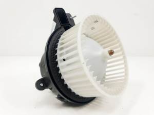 VENTILADOR CALEFACCION 2Q1819021 VOLKSWAGEN POLO (AW) Autodesguaces Alicante
