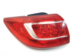 PILOTO TRASERO IZQUIERDO L924013W0 KIA SPORTAGE (SL) Autodesguaces Alicante