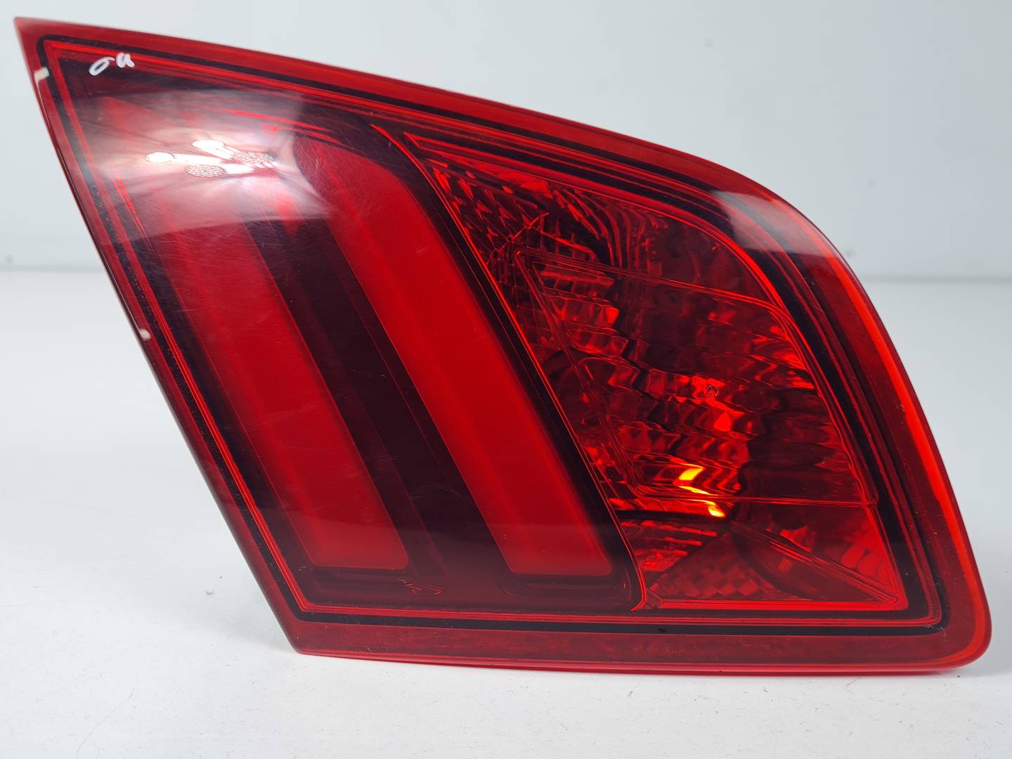 PILOTO TRASERO IZQUIERDO INTERIOR - 9677818380 - PEUGEOT - 308 (T9)
