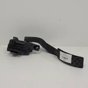 POTENCIOMETRO PEDAL 8E1723523F AUDI A4 CABRIO (8H) Autodesguaces Alicante